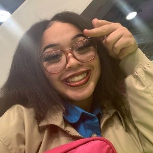 Meet your Posher, Destiny